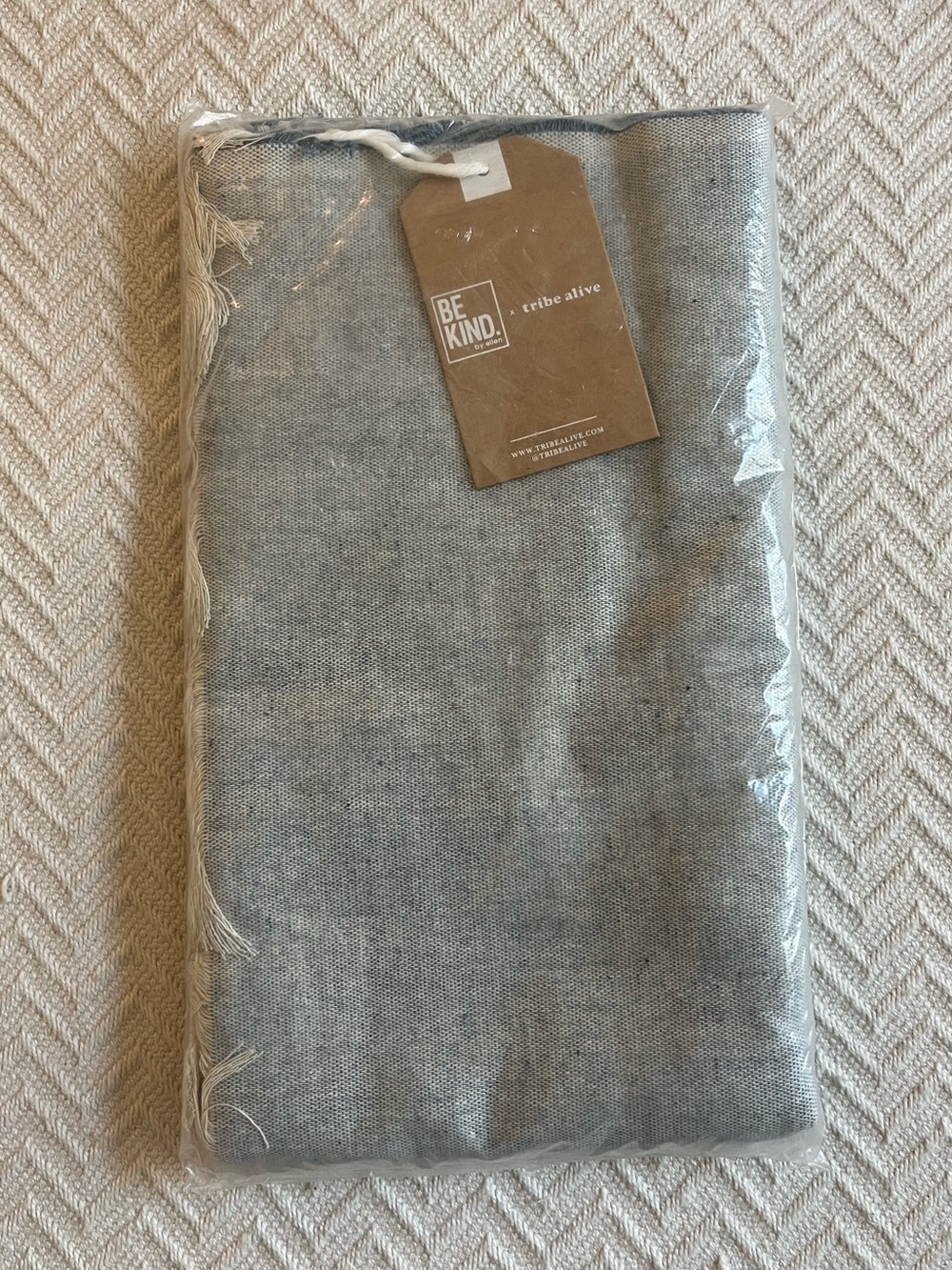 Tribe Alive x Be Kind by Ellen Scarf